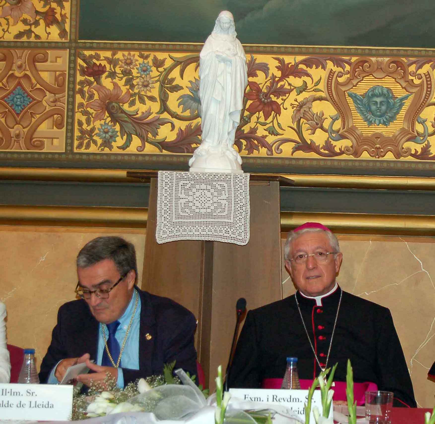 Compromís de la Paeria per recuperar i difondre la Verge Blanca com a patrona de la ciutat