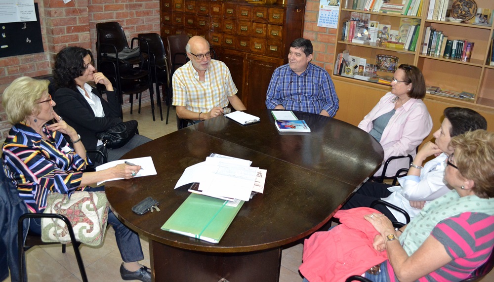 Clases de lengua para personas immigradas Clases de lengua para personas immigradas