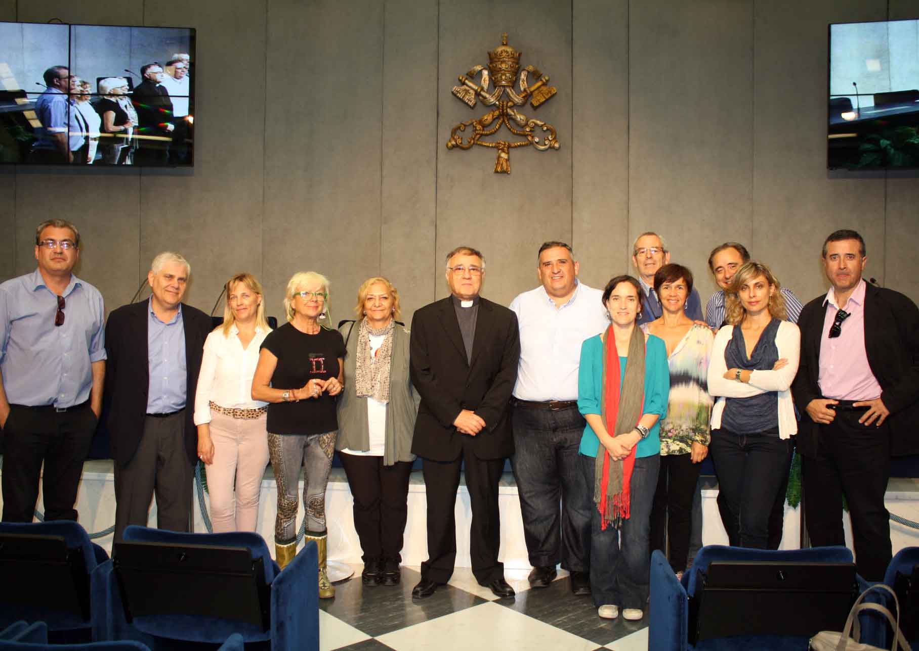 Una delegación de periodistas de Lleida en el Vaticano Una delegación de periodistas de Lleida en el Vaticano